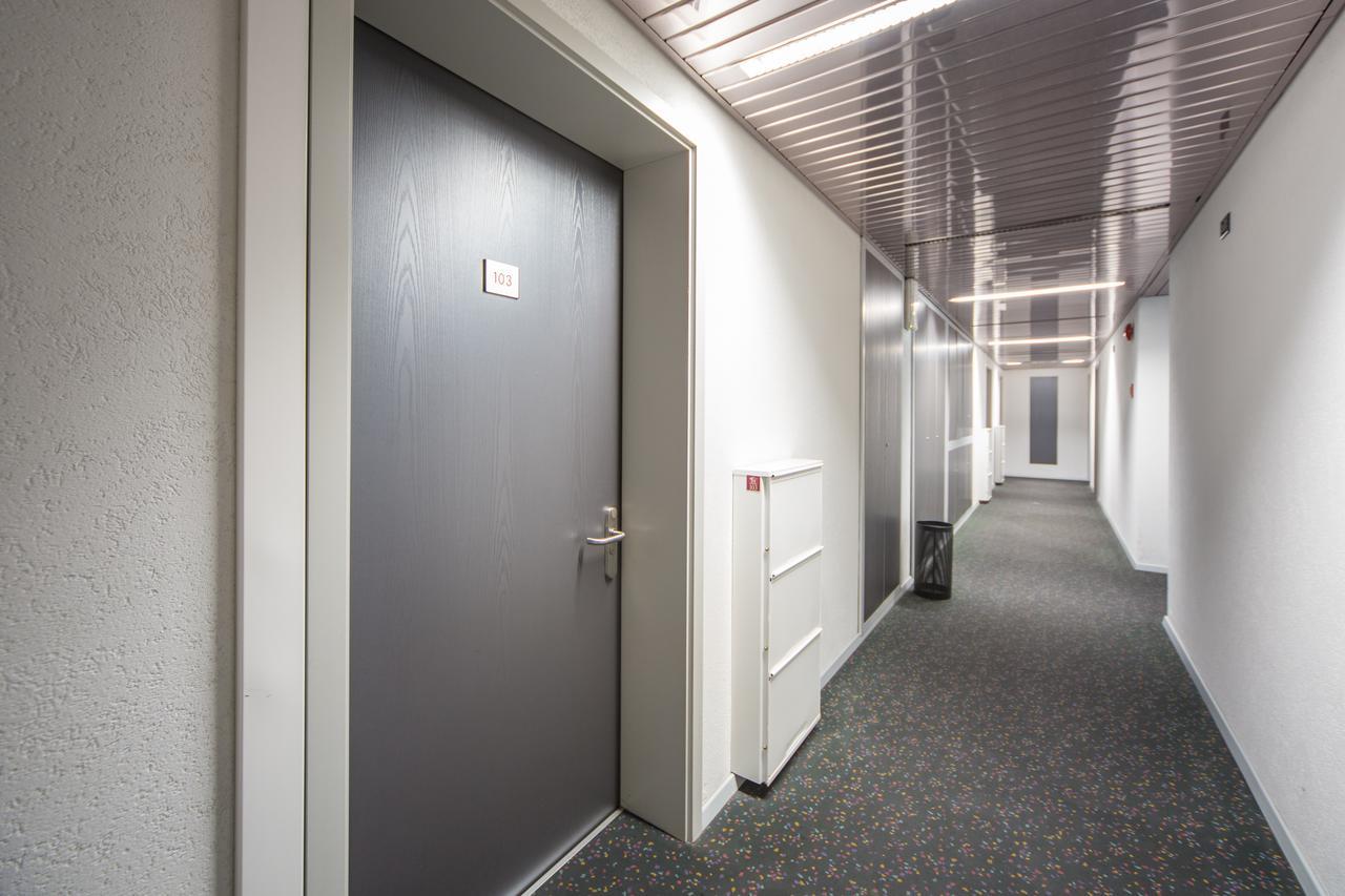 Piazzi House Aparthotel Sondrio Exterior photo