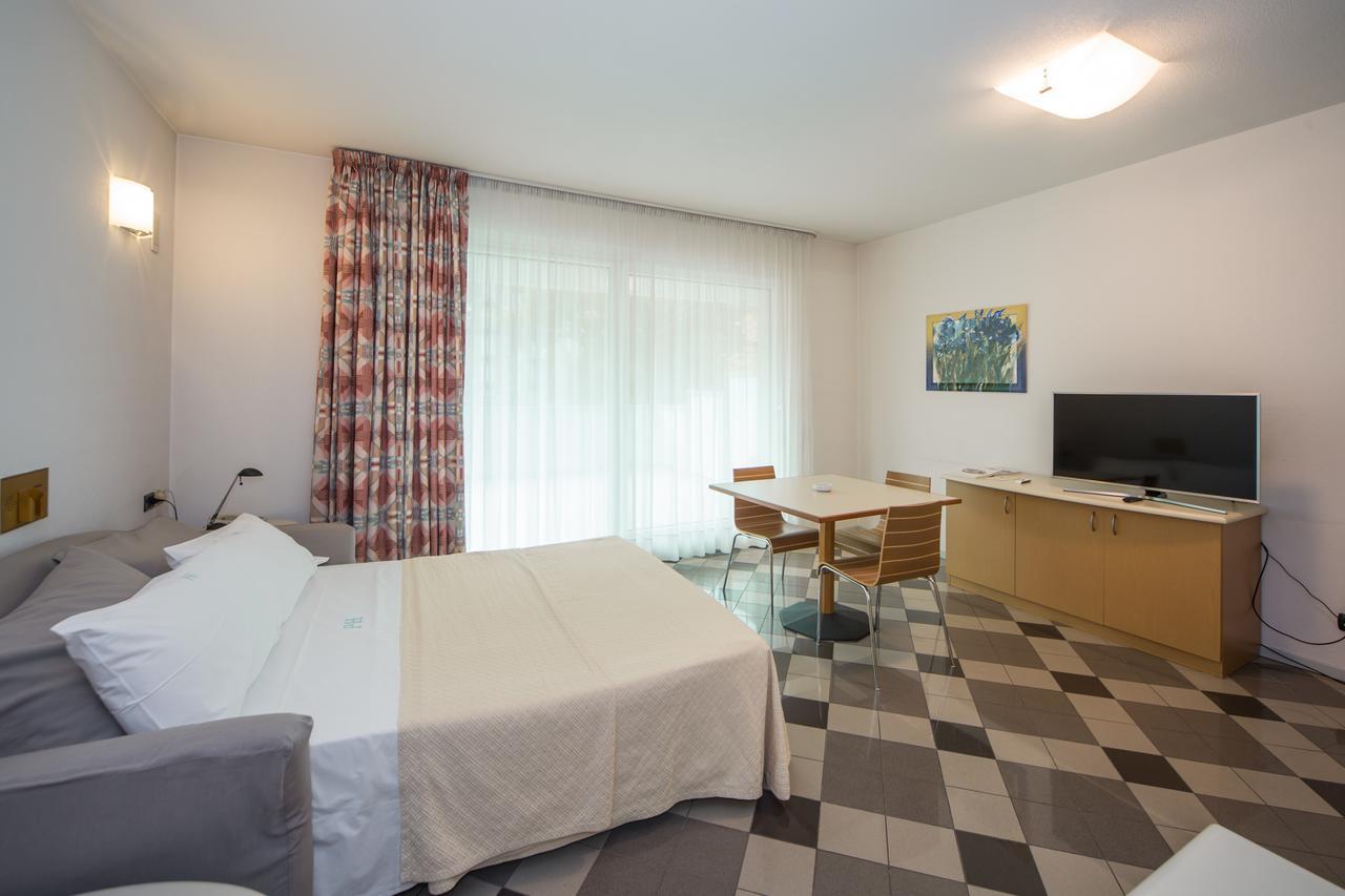Piazzi House Aparthotel Sondrio Exterior photo