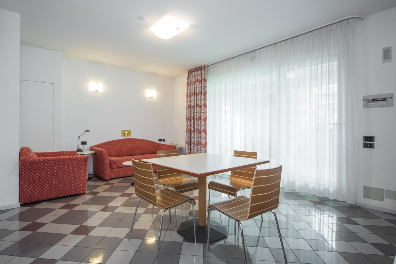 Piazzi House Aparthotel Sondrio Exterior photo